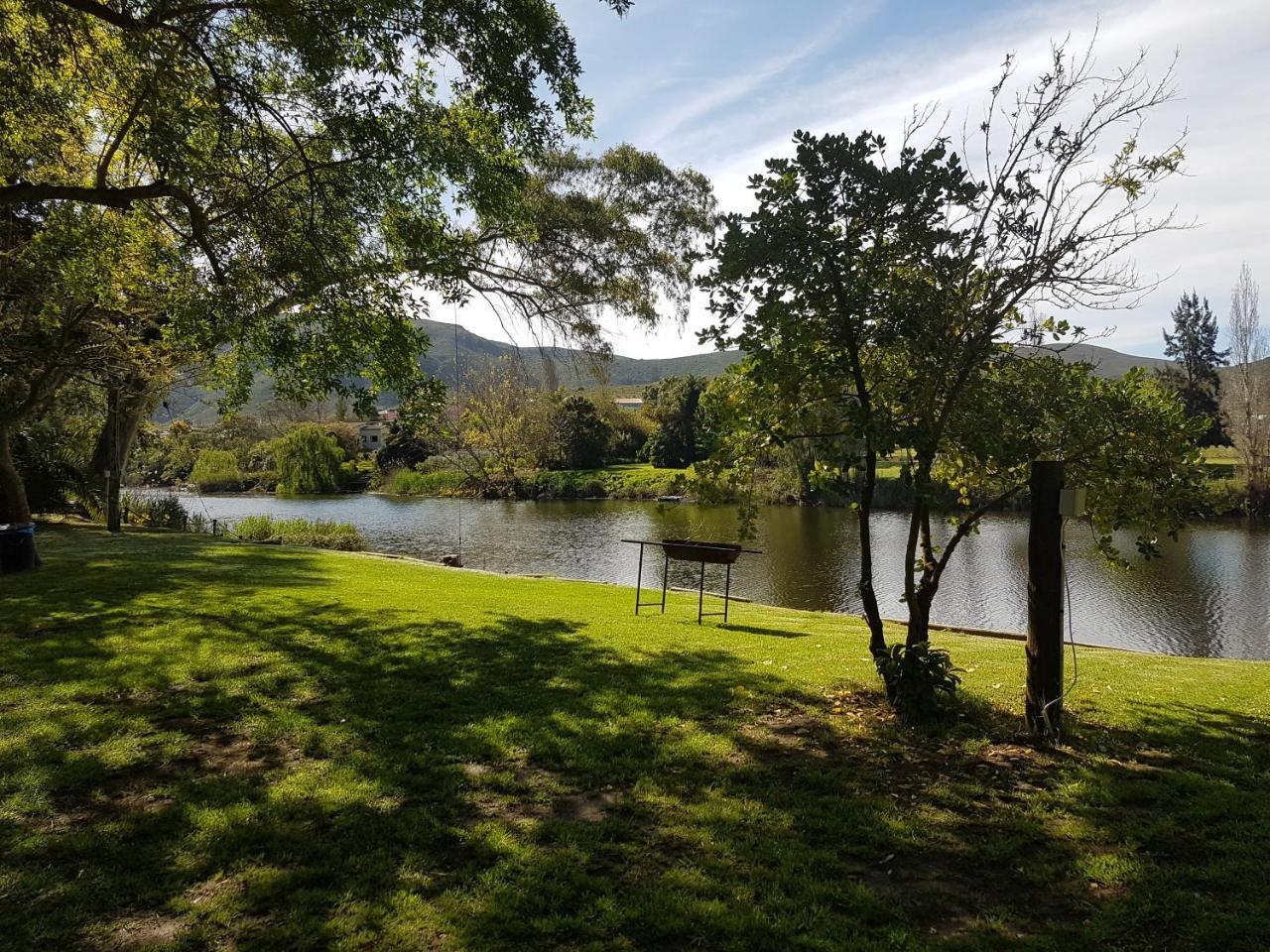 Bonnievale River Lodge Extérieur photo